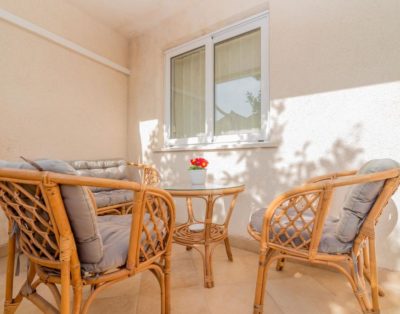 Apartment DU-004