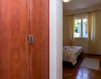 Apartment DU-004