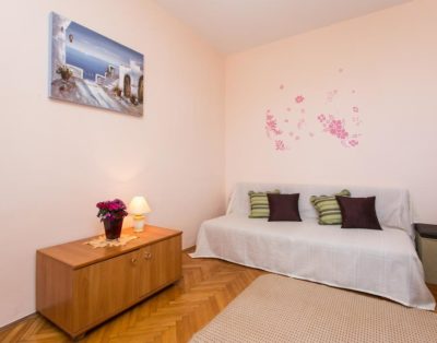 Apartment DU-004