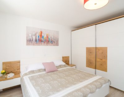 Apartment CT-003