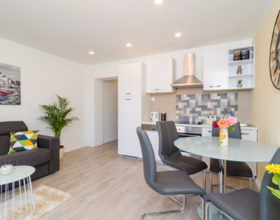 Apartment CT-003