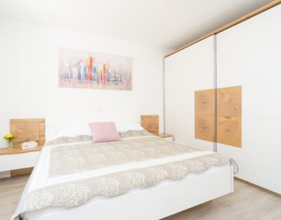 Apartment CT-003